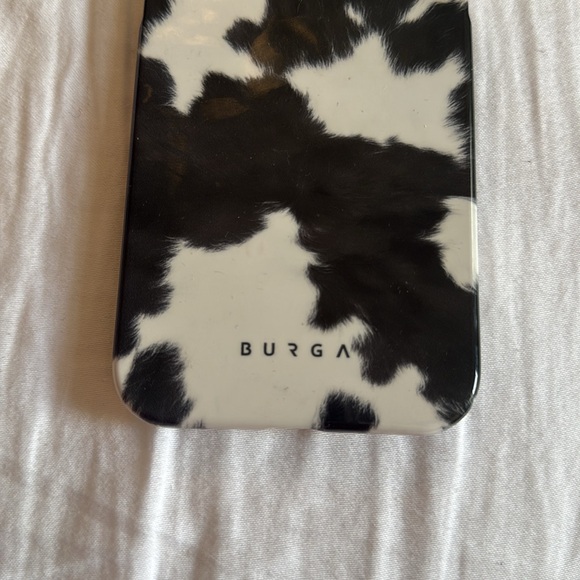 Cowhide Burga Iphone 14 pro max case - Picture 2 of 2